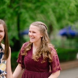 Meet your Posher, Elsa